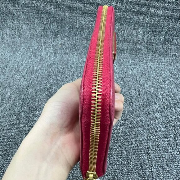 Prada Leather Wallet 225-032425 - Picture 7 of 11